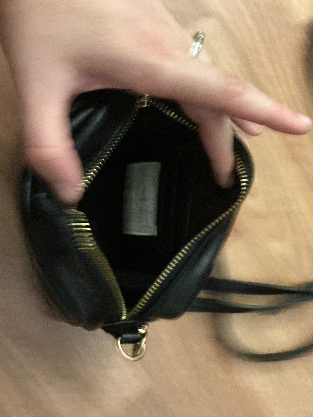 Universal Thread Black Quilted Crossbody Bag - Classic Women's Shoulder Bag - Picture 4 of 7